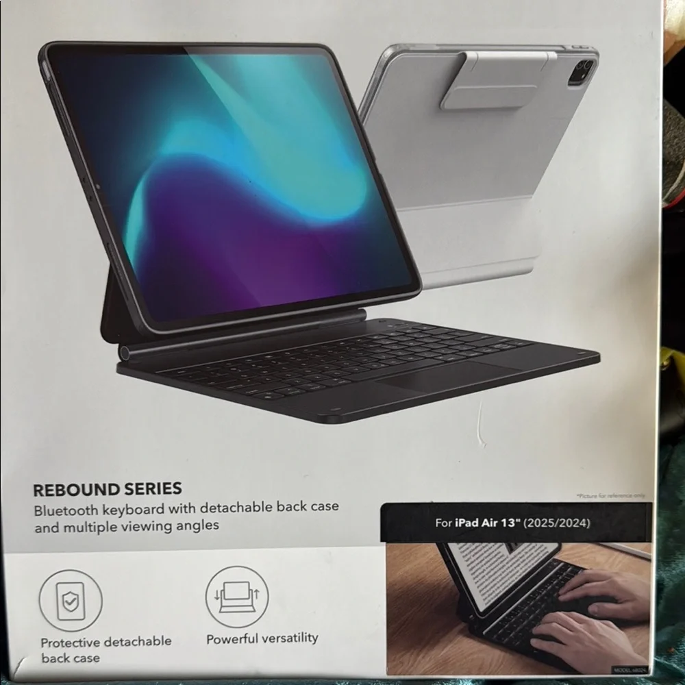 Black Tablet Keyboard Case for iPad Air 13
